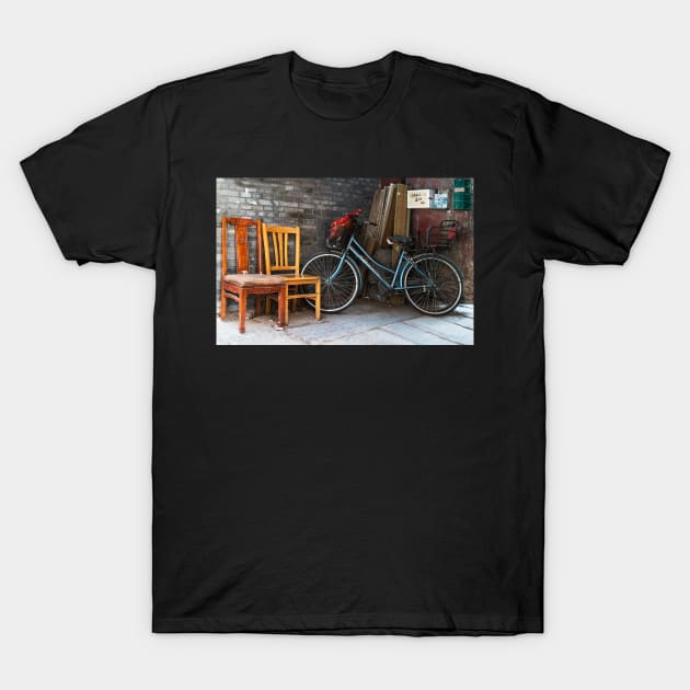 In Beijing's alleyway T-Shirt by jasminewang